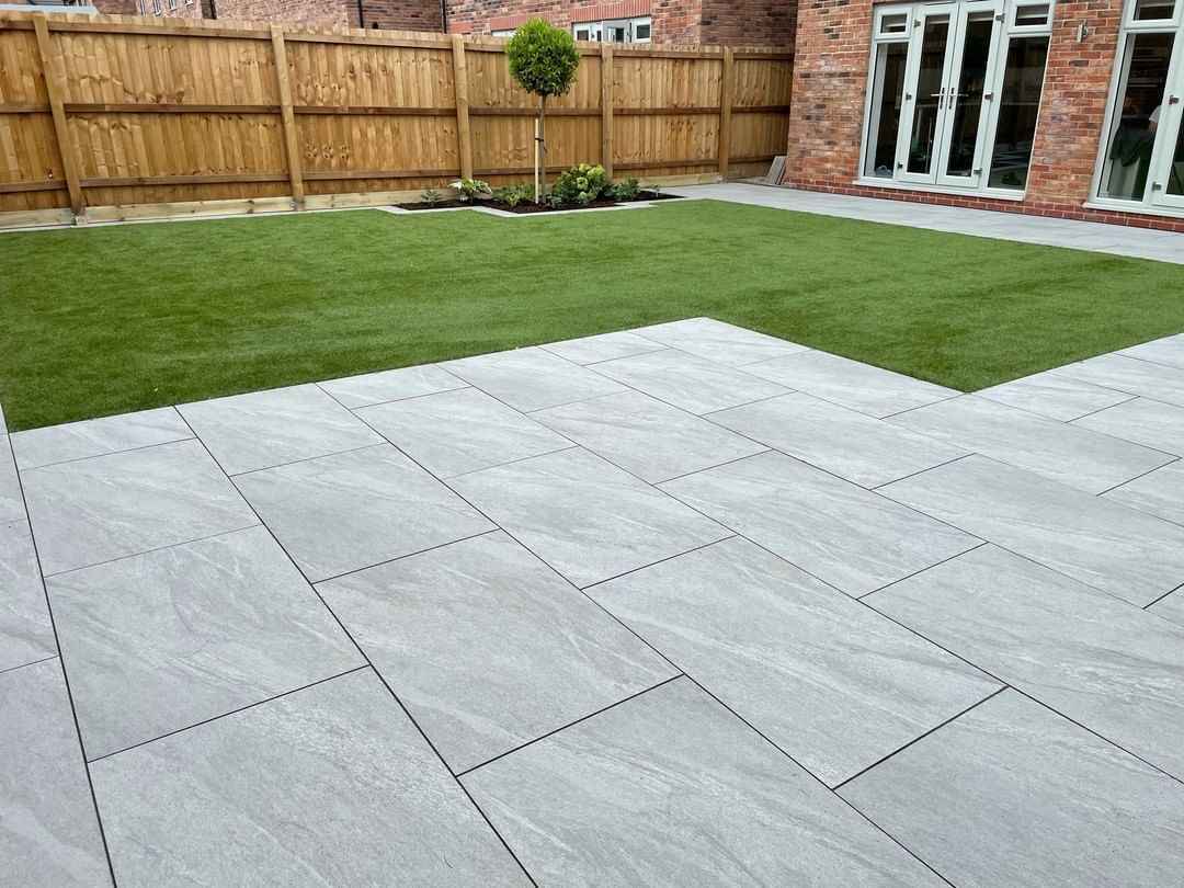 18 X County Light Grey  Porcelain slabs paving tiles, 900mm x 600mm x 20mm 9.72m²